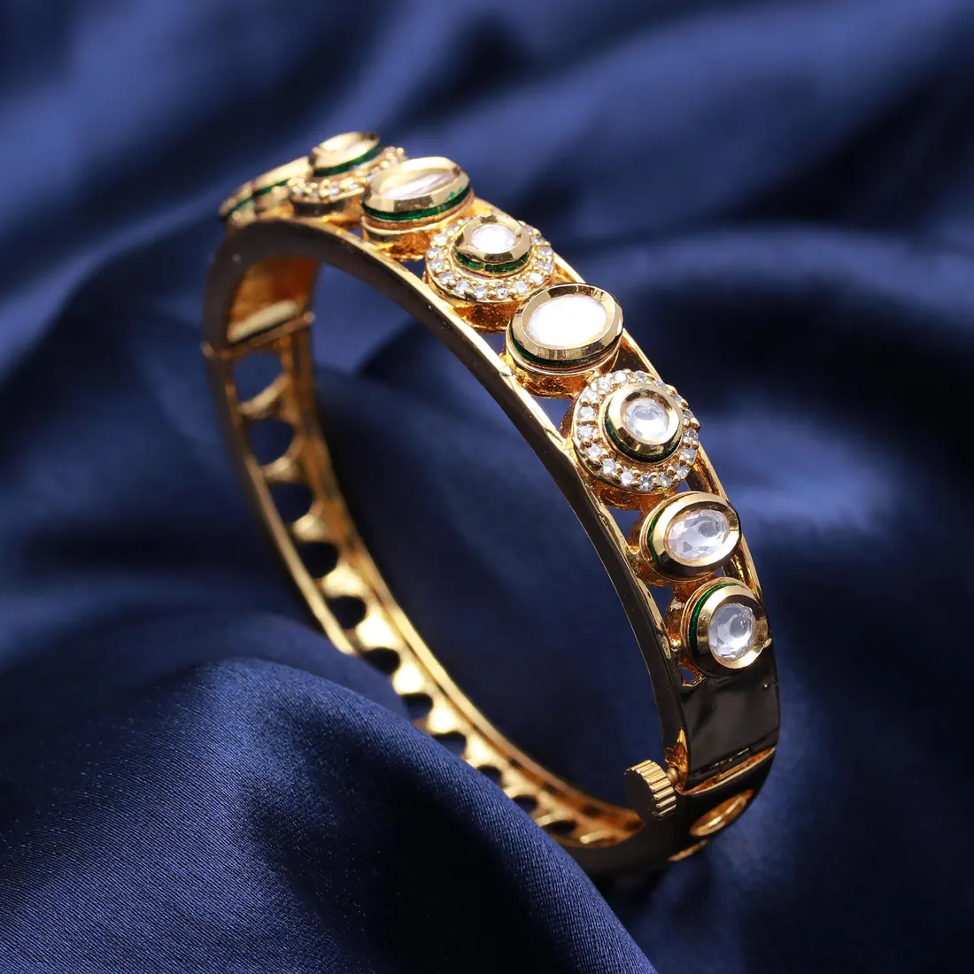 Izhar Bangle 008