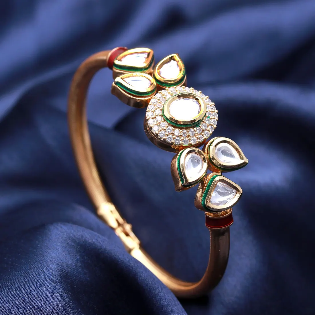 Izhar Bangle 009