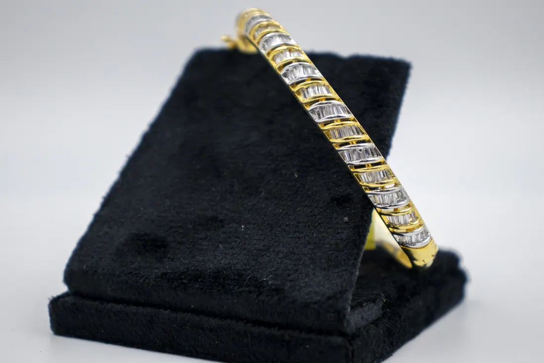 Plush Bangle 028